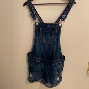 Maternity distressed shortalls